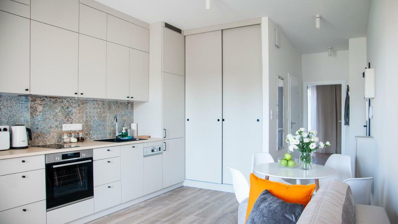 Neartopl Rakowicka Parking Apartment